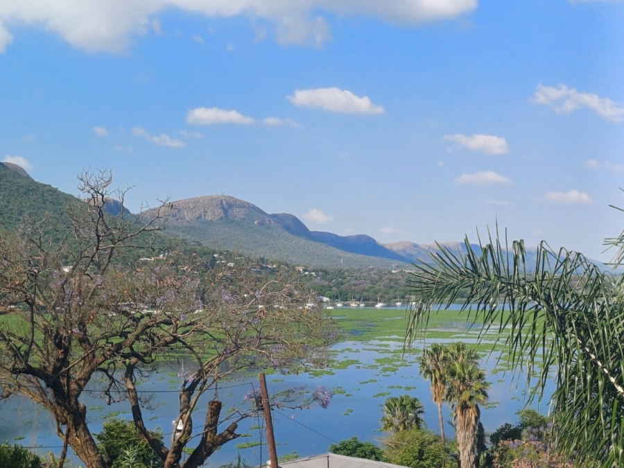 3 Bedroom Property for Sale in Kosmos North West